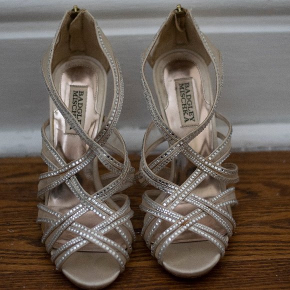 Badgley Mischka Tan Strappy Heel - Picture 1 of 5